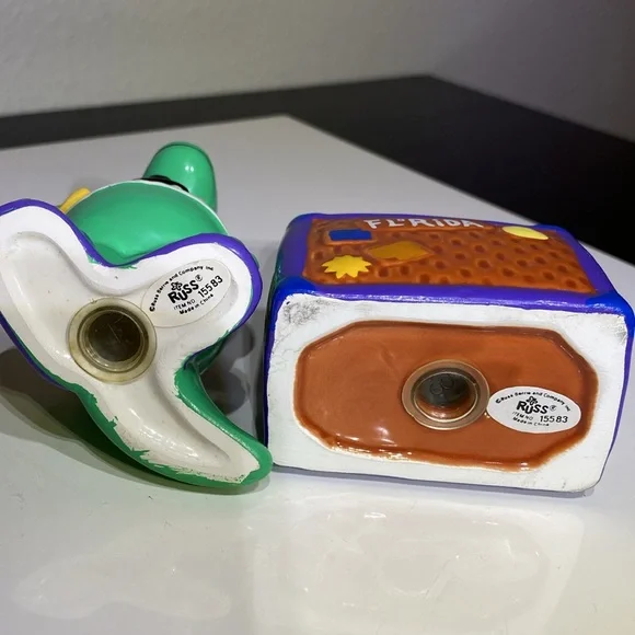 Vintage Russ Alligator Suitcase Tourist Salt and Pepper Shakers